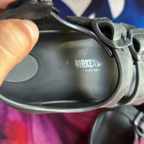 VGUC size 28 kids black rubber Birkenstocks - Picture 3 of 9